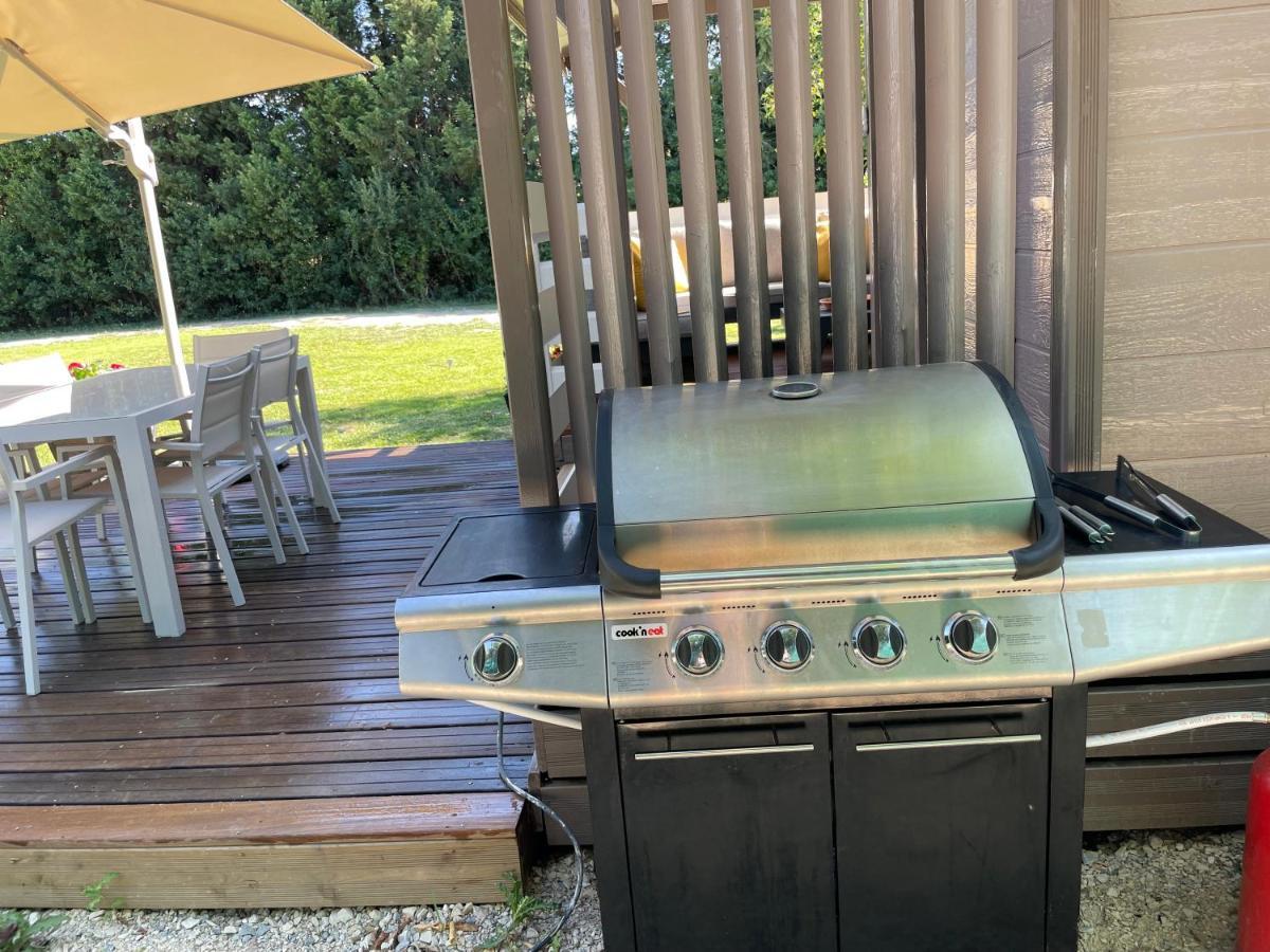 Avignon, Joli Chalet En Campagne Tres Proche De La Ville Εξωτερικό φωτογραφία